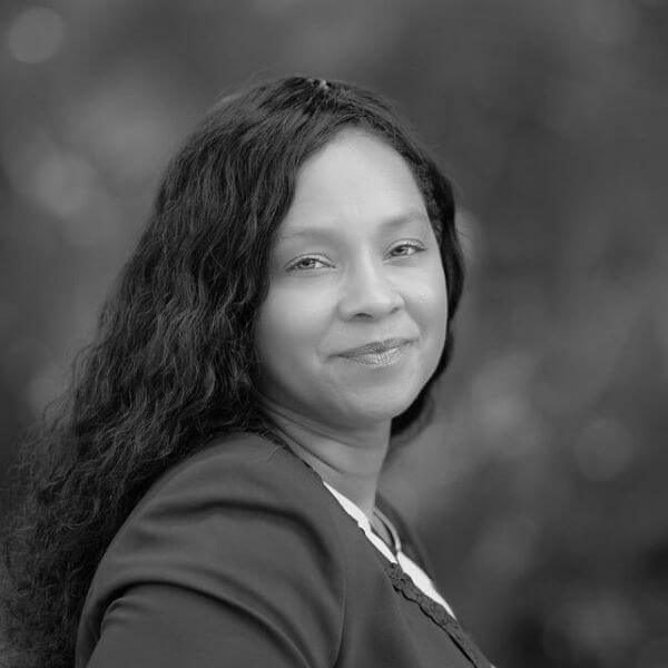 Kimberly Topps